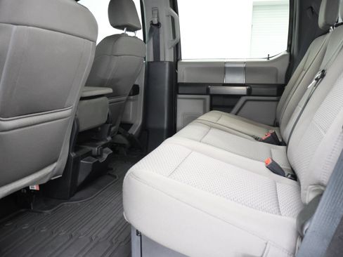Used 2021 Ford F250 XLT w/ XLT Premium Package AWD/4WD image 39