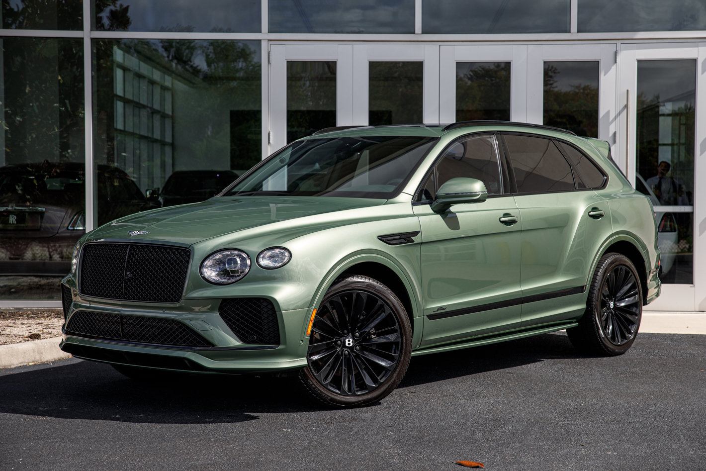 Used 2023 Bentley Bentayga Speed AWD/4WD image 4