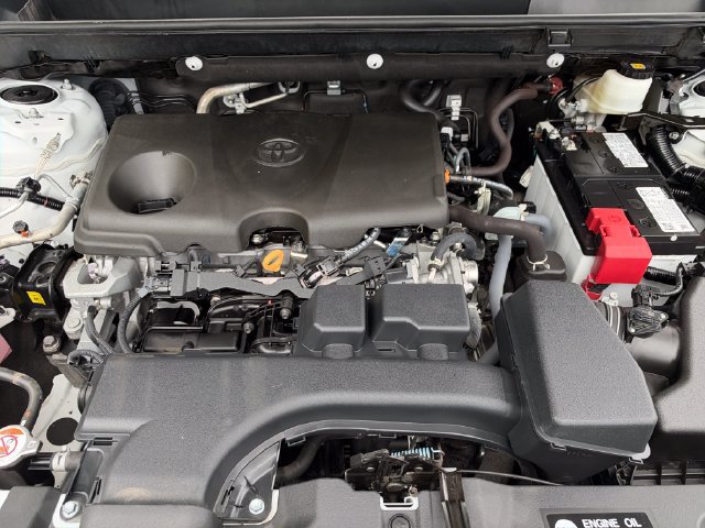 Used 2025 Toyota RAV4 XLE FWD image 26