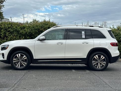 Certified 2025 Mercedes-Benz GLB 250 image 6