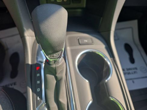 Used 2024 Chevrolet Equinox LT AWD/4WD image 20