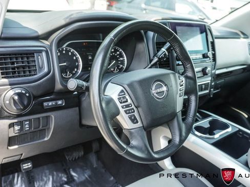 Used 2024 Nissan Titan SV w/ SV Convenience Package AWD/4WD image 29