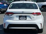 Used 2022 Toyota Corolla LE image 5