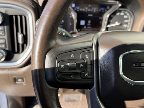 Used 2023 GMC Sierra 3500 Denali w/ Denali Ultimate Package image 20