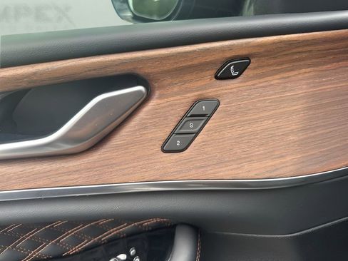 Used 2022 Jeep Grand Cherokee Summit w/ Adv Protech Group IV image 11