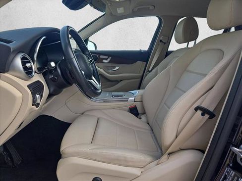 Certified 2022 Mercedes-Benz GLC 300 4MATIC image 15