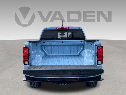 New 2025 Chevrolet Colorado W/T image 26