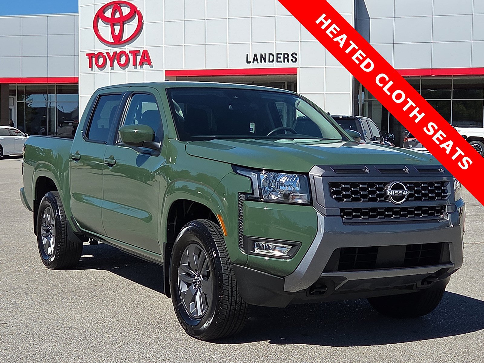 Used 2025 Nissan Frontier SV w/ SV Convenience Package AWD/4WD image 1