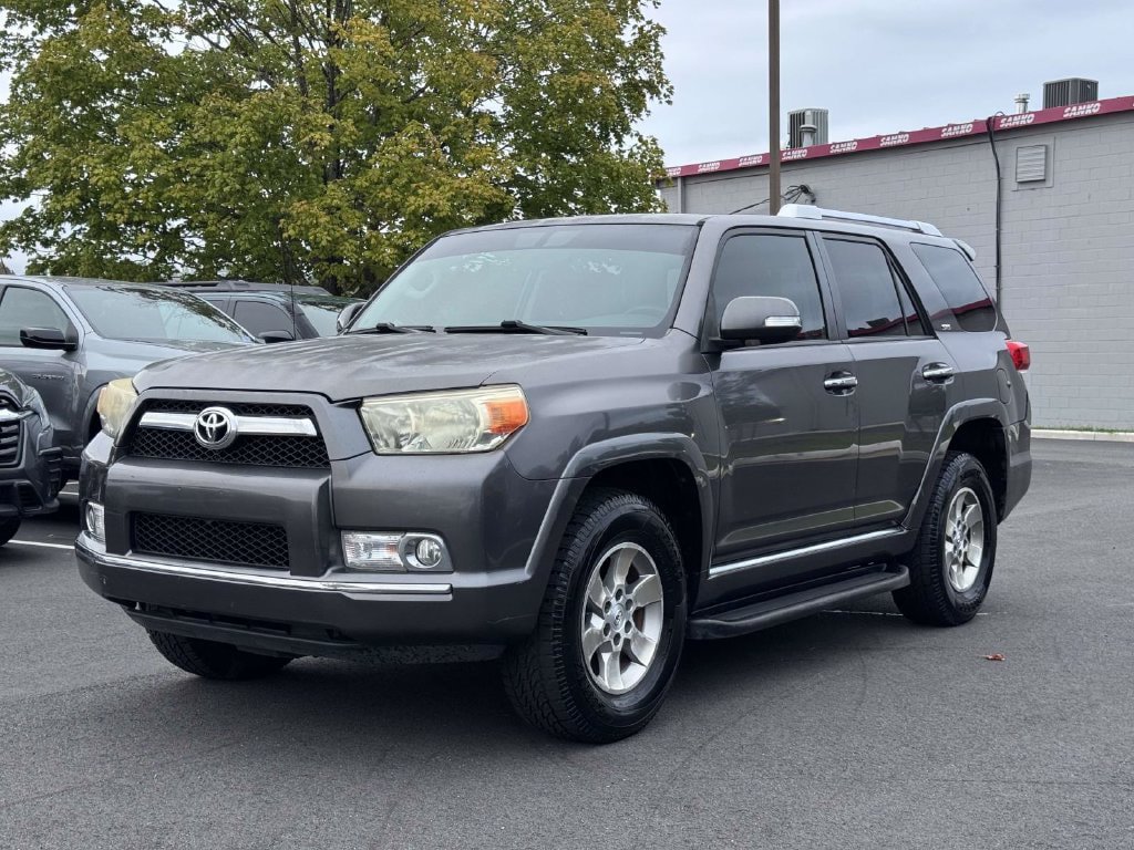 Used 2011 Toyota 4Runner SR5 w/ Convenience Pkg AWD/4WD image 23