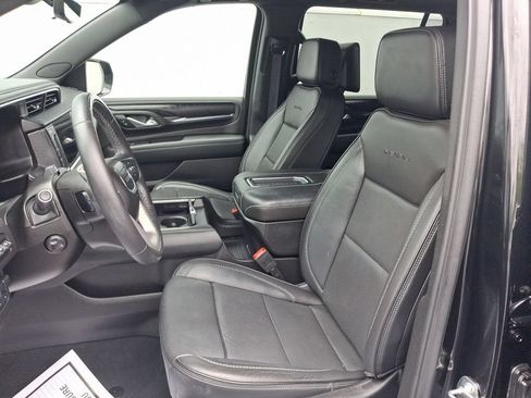 Used 2024 GMC Yukon XL Denali w/ Denali Reserve Package AWD/4WD image 5