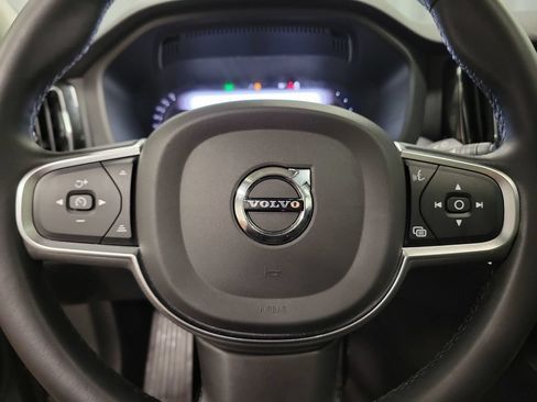 Used 2023 Volvo XC60 T8 Core AWD/4WD image 21