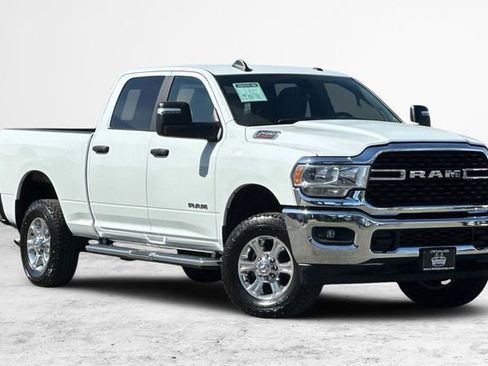 Used 2024 RAM 2500 Big Horn image 2