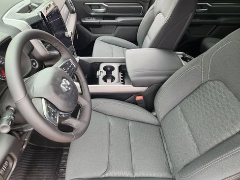 New 2026 RAM 1500 Big Horn AWD/4WD image 9