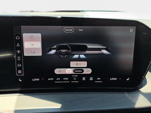 New 2026 Audi Q3 quattro 2.0T AWD/4WD image 27