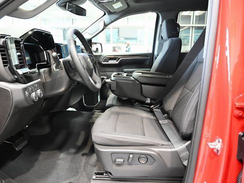 New 2026 Chevrolet Silverado 1500 LT image 10