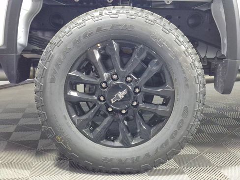 New 2026 Chevrolet Silverado 2500 Custom w/ Custom Value Package AWD/4WD image 23