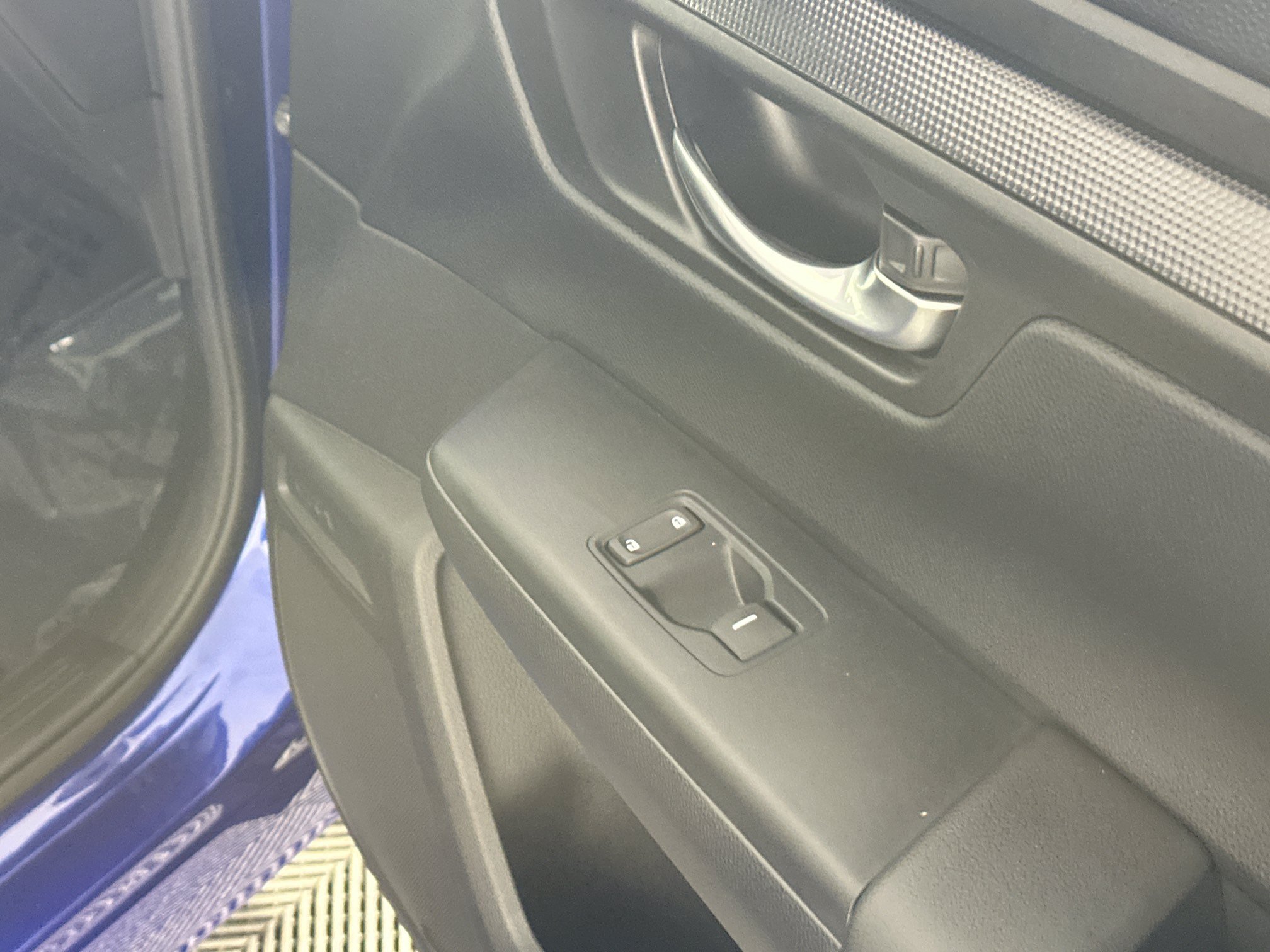 Used 2024 Honda CR-V EX image 29