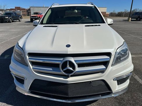 Used 2013 Mercedes-Benz GL 550 4MATIC image 10