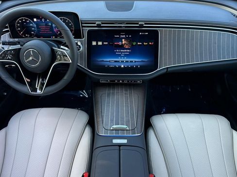 Used 2026 Mercedes-Benz E 350 Sedan image 16
