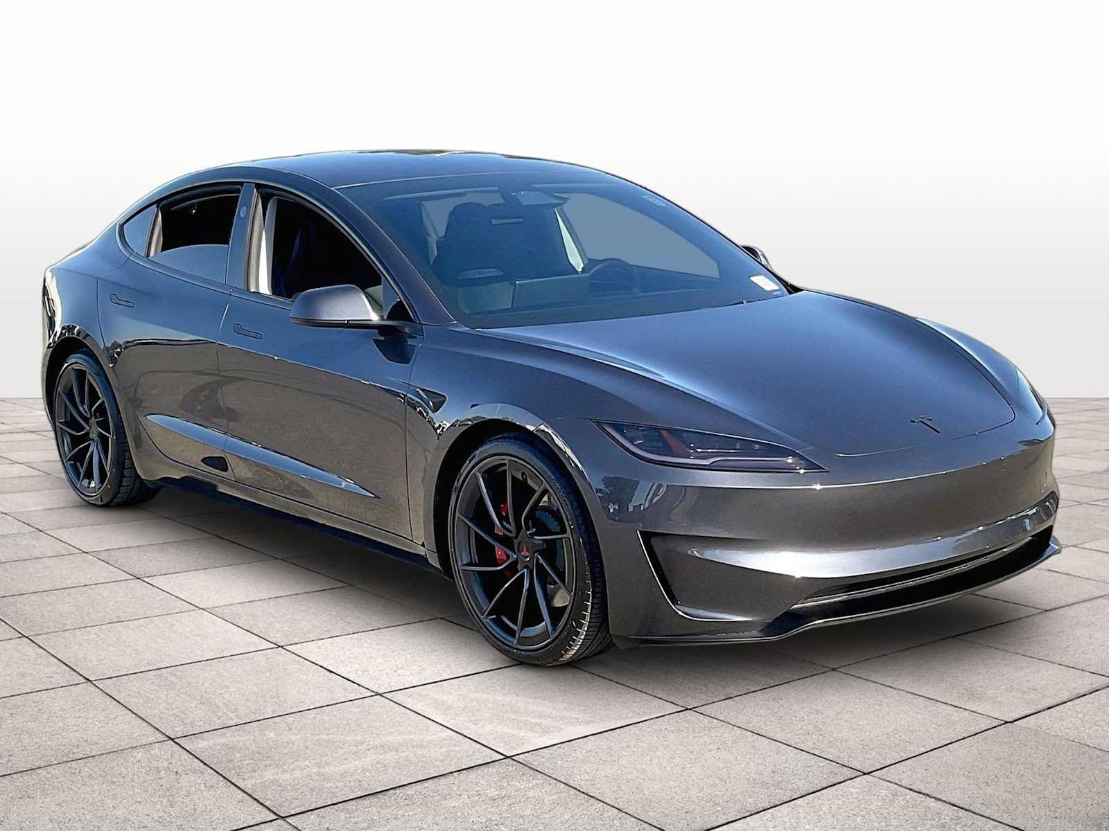 Used 2025 Tesla Model 3 Performance AWD/4WD image 2