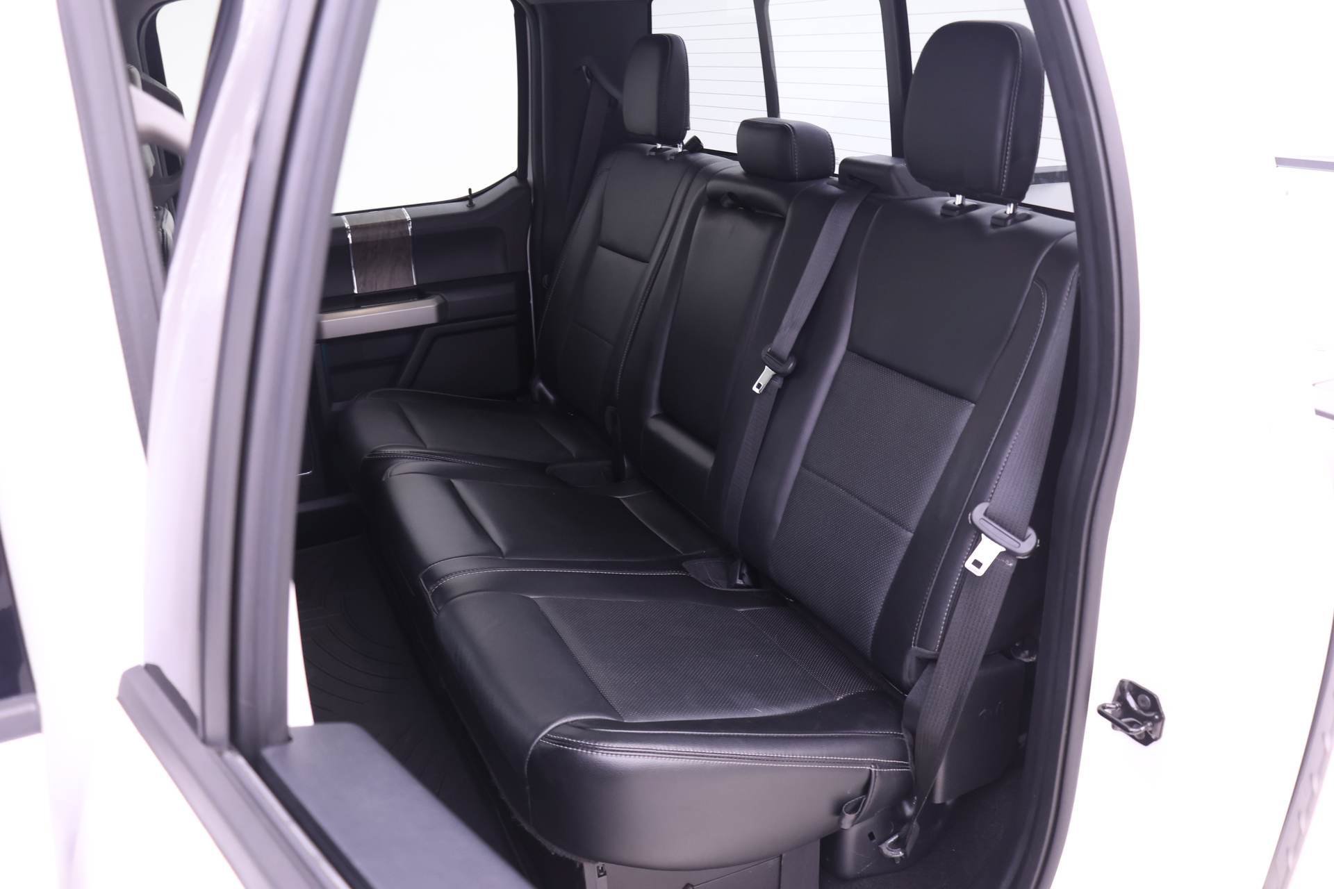 Used 2019 Ford F250 Lariat w/ Lariat Ultimate Package AWD/4WD image 10