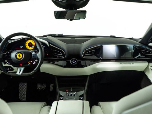 Certified 2025 Ferrari Purosangue image 28