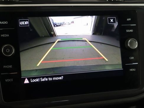 Used 2024 Volkswagen Tiguan Wolfsburg Edition image 27