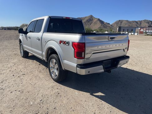 Used 2019 Ford F150 Platinum w/ Equipment Group 701A Luxury AWD/4WD image 3