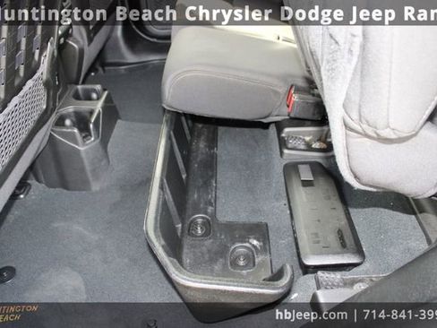 Used 2022 Jeep Gladiator Mojave image 45