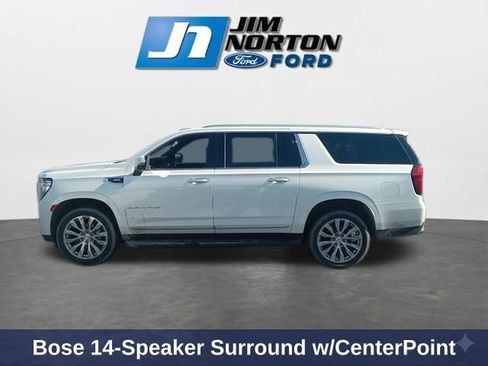 Used 2022 GMC Yukon XL Denali AWD/4WD image 6