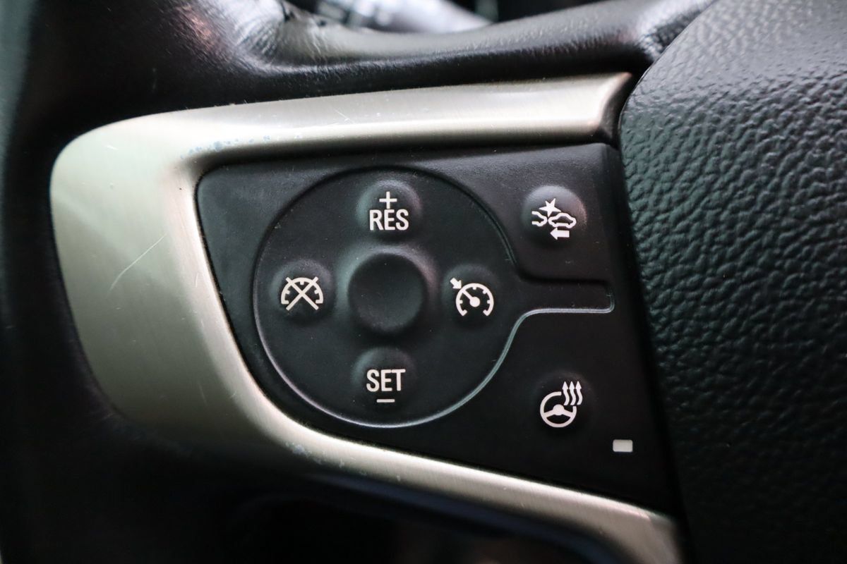 Used 2017 GMC Acadia Denali AWD/4WD image 31