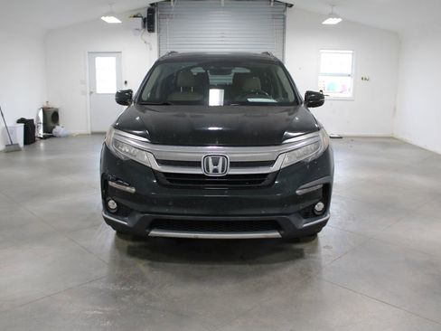 Used 2019 Honda Pilot Elite image 3