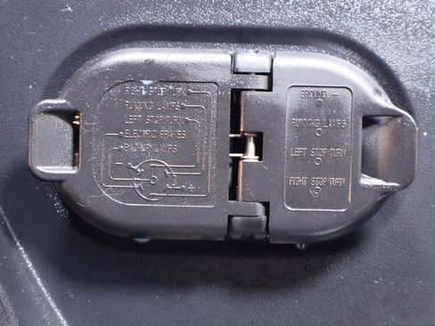 Used 2016 Toyota Tundra Limited w/ Limited Premium Package image 34