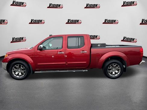 Used 2015 Nissan Frontier SL image 8