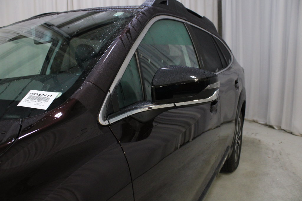 Used 2024 Subaru Outback Limited AWD/4WD image 36