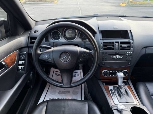 Used 2011 Mercedes-Benz C 300 4MATIC Sedan image 15