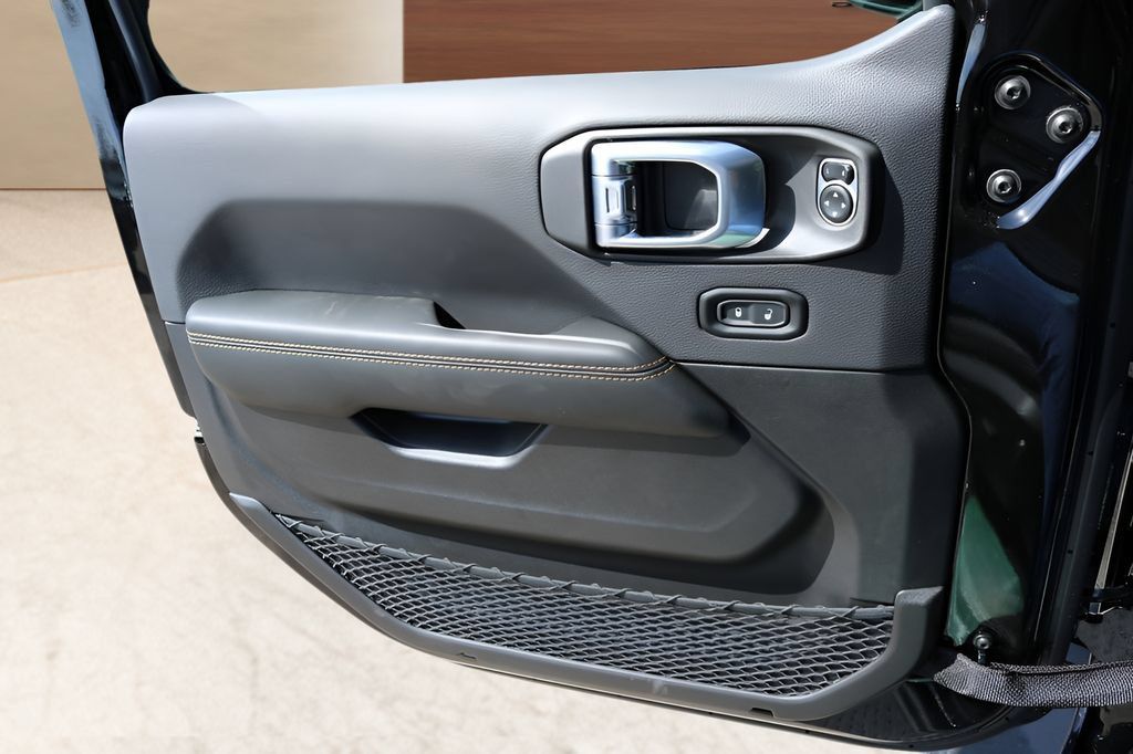 New 2026 Jeep Gladiator Mojave AWD/4WD image 10