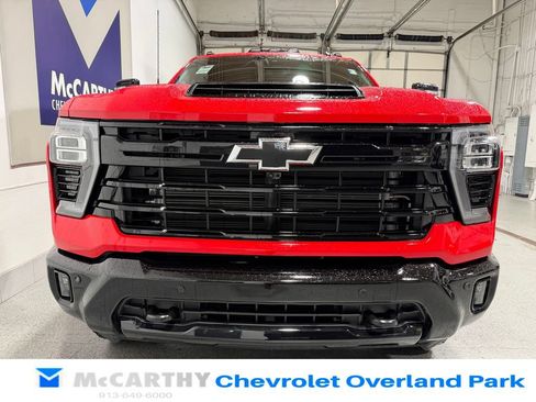 Used 2026 Chevrolet Silverado 2500 LT w/ Trail Boss Package AWD/4WD image 12