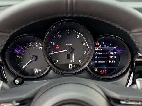 New 2026 Porsche Macan image 25