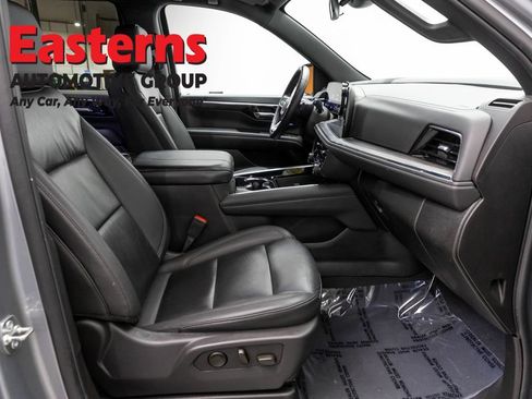 Used 2025 Chevrolet Tahoe LT AWD/4WD image 26