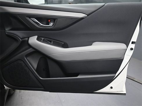 Certified 2025 Subaru Outback Premium w/ Popular Package #1A image 31