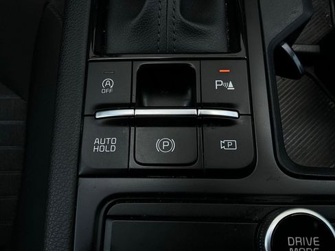 Used 2025 Kia K5 LXS image 23