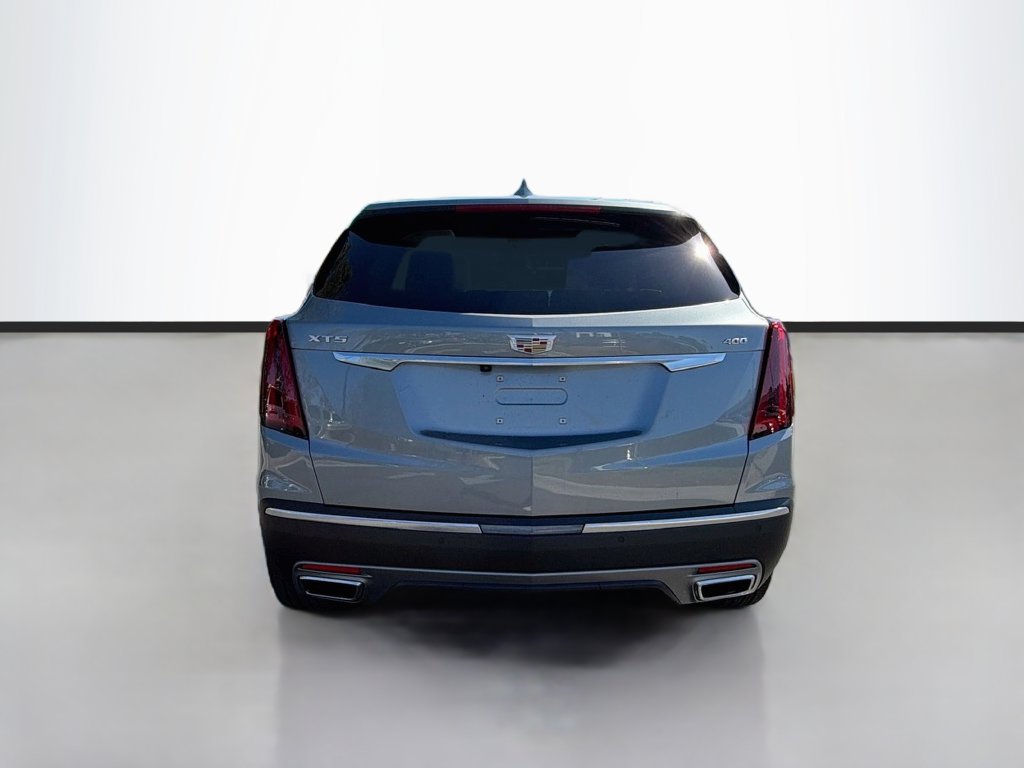 Used 2025 Cadillac XT5 Premium Luxury FWD image 5