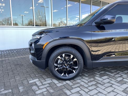 Used 2022 Chevrolet TrailBlazer LT image 10