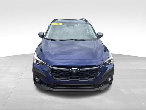 Used 2025 Subaru Crosstrek 2.5i Premium AWD/4WD image 8