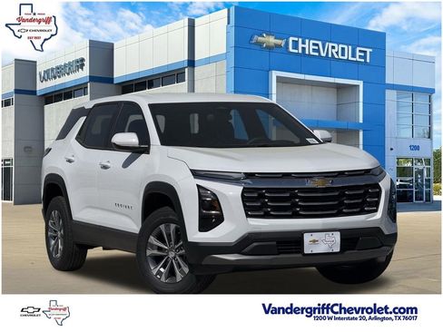 New 2026 Chevrolet Equinox LT image 1