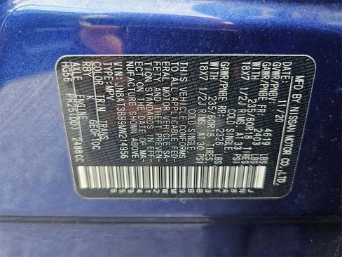 Used 2021 Nissan Rogue SV w/ Premium Package image 27