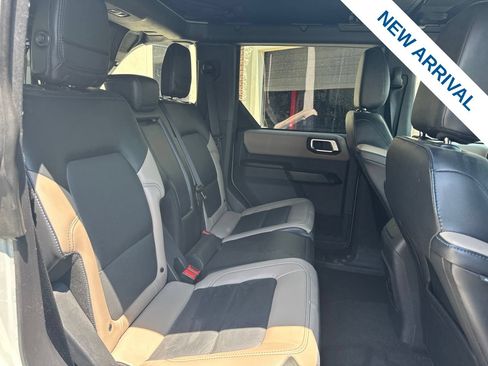 Used 2024 Ford Bronco Wildtrak AWD/4WD image 11
