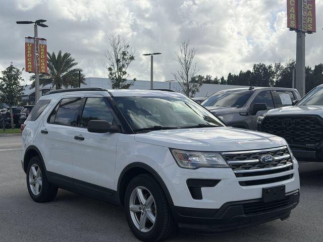 Used 2019 Ford Explorer FWD image 2