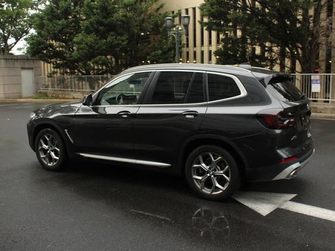 Used 2023 BMW X3 xDrive30i AWD/4WD image 9
